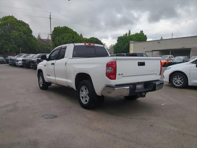 2017 Toyota Tundra SR5 5.7L V8