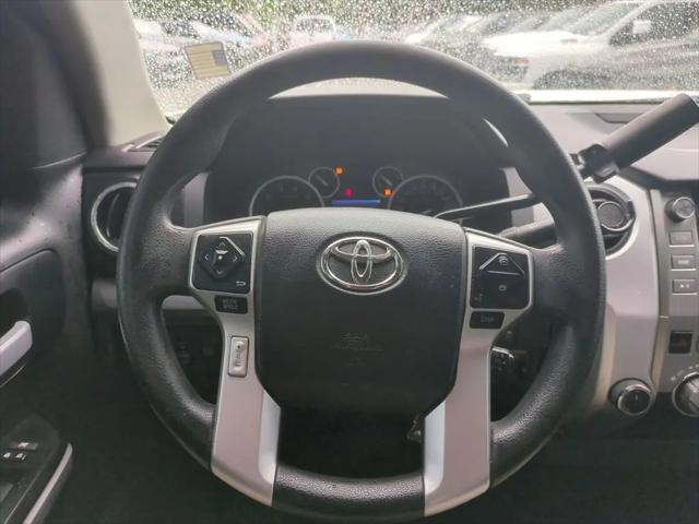 2017 Toyota Tundra SR5 5.7L V8