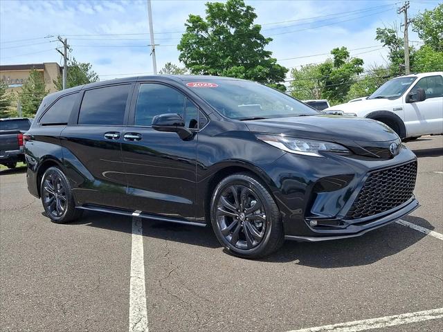 2025 Toyota Sienna XSE for sale in Trevose, PA