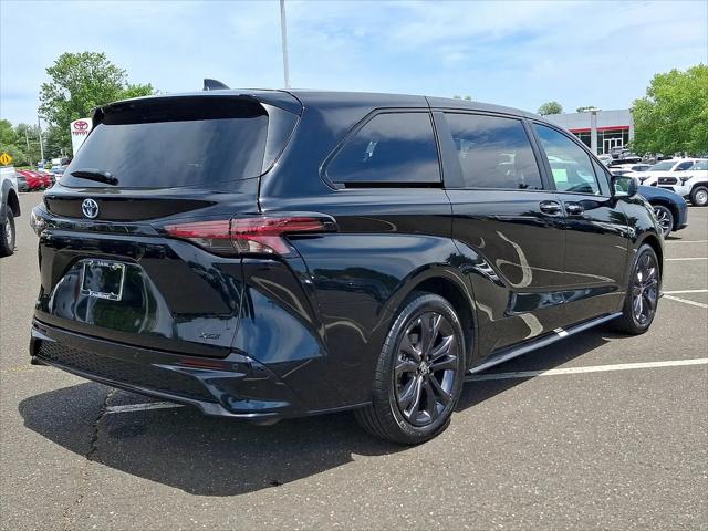 2025 Toyota Sienna XSE