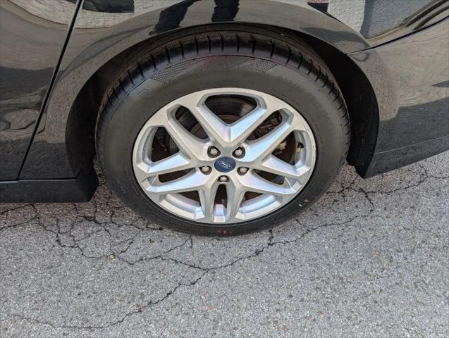 2017 Ford Fusion Hybrid SE