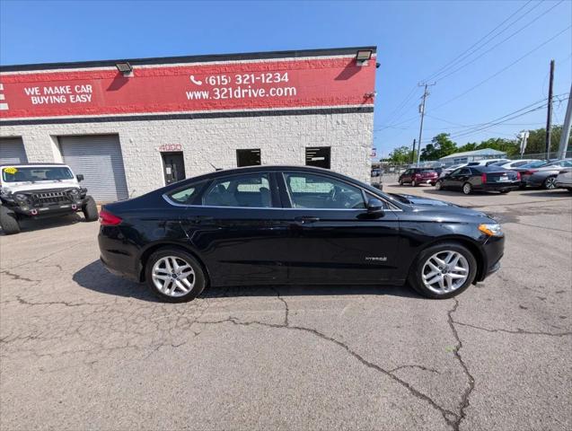 2017 Ford Fusion Hybrid SE