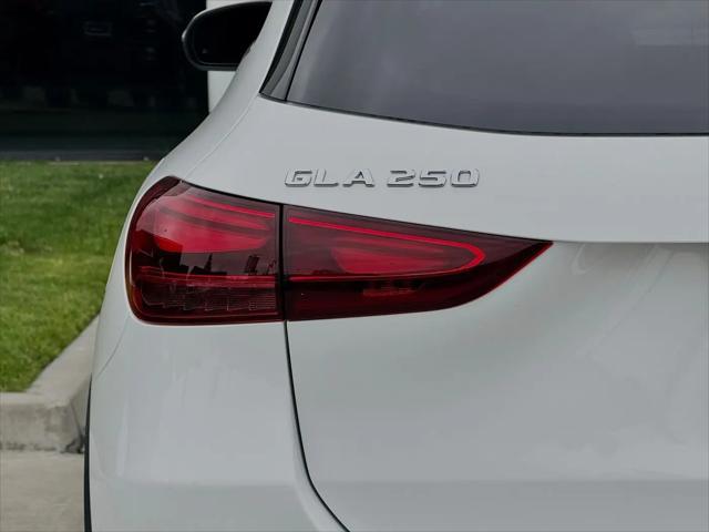 2026 Mercedes-Benz GLA-CLASS 4MATIC