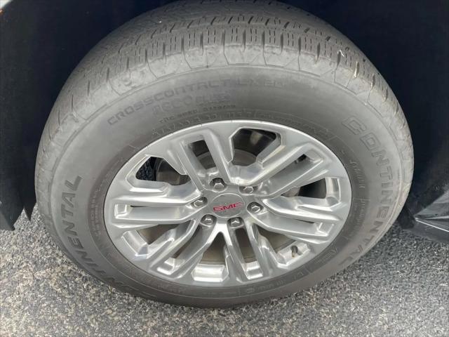 2024 GMC Yukon XL 4WD SLT