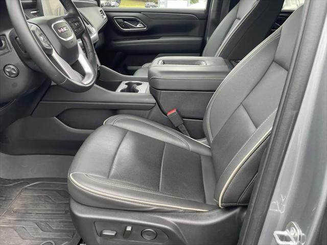 2024 GMC Yukon XL 4WD SLT