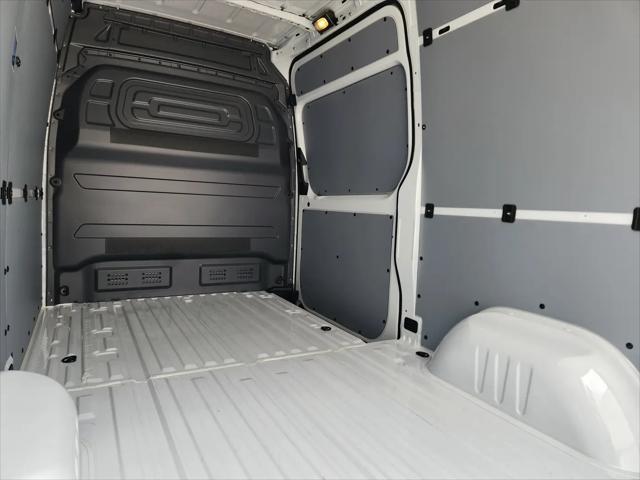 2026 Mercedes-Benz Sprinter 2500 Standard Roof 4-Cyl Diesel