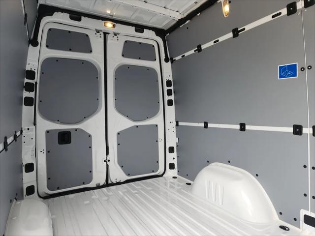 2026 Mercedes-Benz Sprinter 2500 Standard Roof 4-Cyl Diesel
