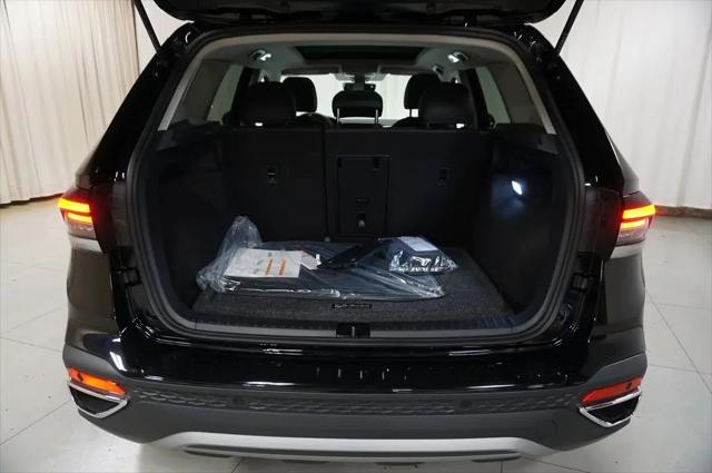 2026 Volkswagen Taos SEL