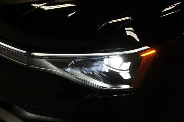 2026 Volkswagen Taos SEL