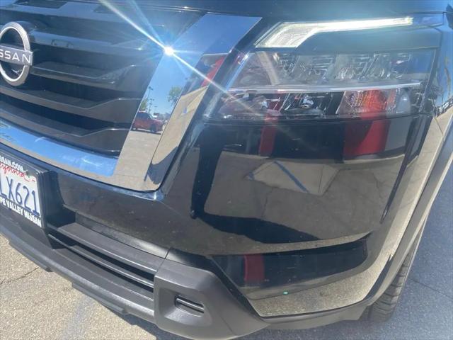 2022 Nissan Pathfinder SV 2WD