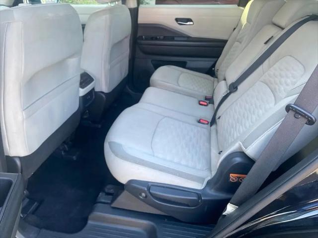 2022 Nissan Pathfinder SV 2WD