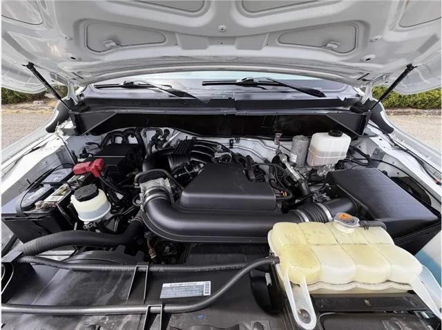 2020 Nissan 1500 SV Standard Roof V6