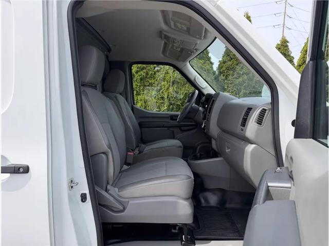 2020 Nissan 1500 SV Standard Roof V6