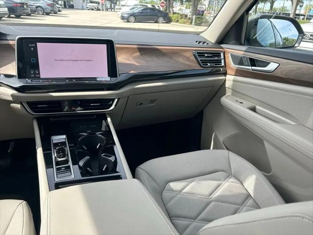 2026 Volkswagen Atlas SE with Technology