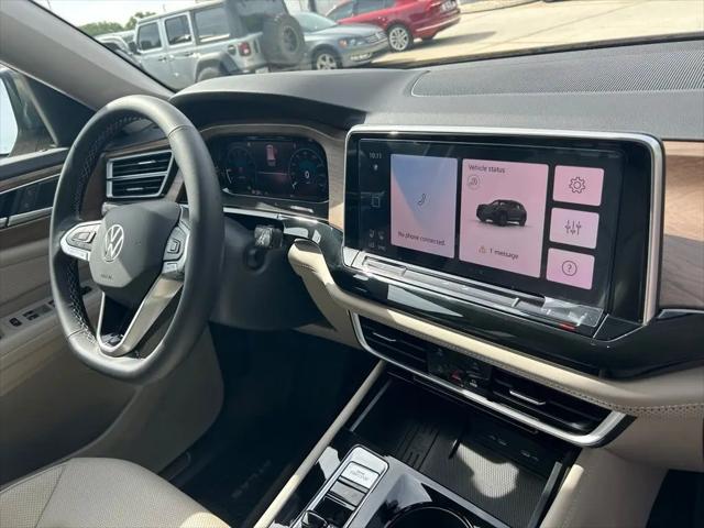 2026 Volkswagen Atlas SE with Technology