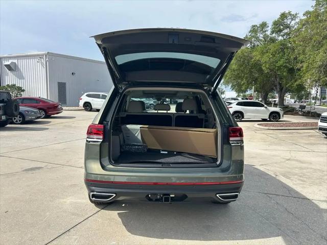 2026 Volkswagen Atlas SE with Technology