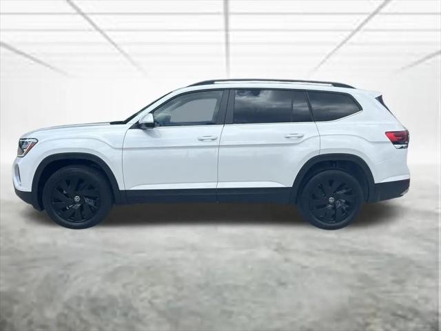 2026 Volkswagen Atlas SE with Technology