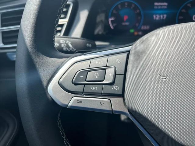 2026 Volkswagen Atlas Cross Sport SE with Technology