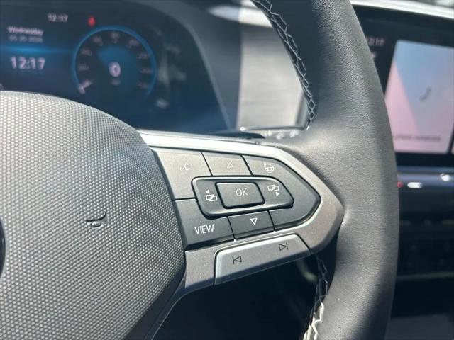 2026 Volkswagen Atlas Cross Sport SE with Technology