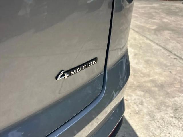 2026 Volkswagen Atlas Cross Sport SE with Technology