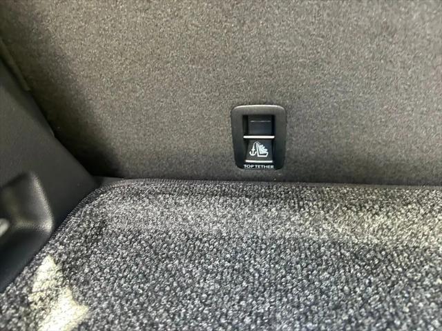2026 Volkswagen Atlas Cross Sport SE with Technology