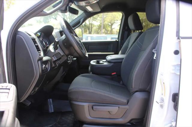 2026 Ram 3500 Tradesman Crew Cab 4x4 8' Box
