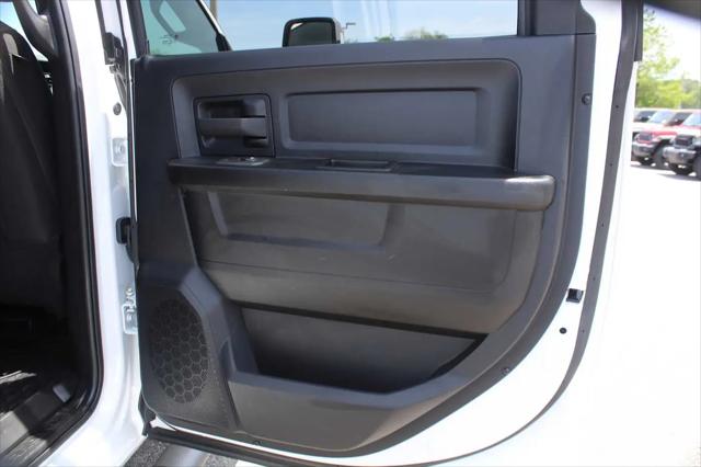2026 Ram 3500 Tradesman Crew Cab 4x4 8' Box