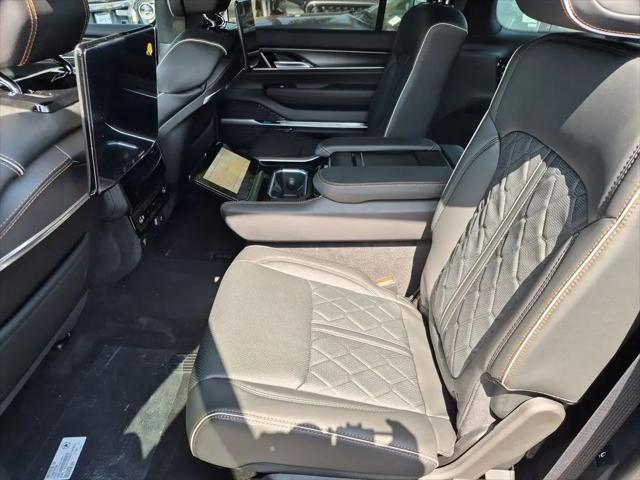 2026 Jeep Grand Wagoneer Summit Reserve 4x4