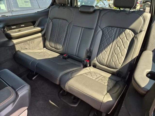 2026 Jeep Grand Wagoneer Summit Reserve 4x4