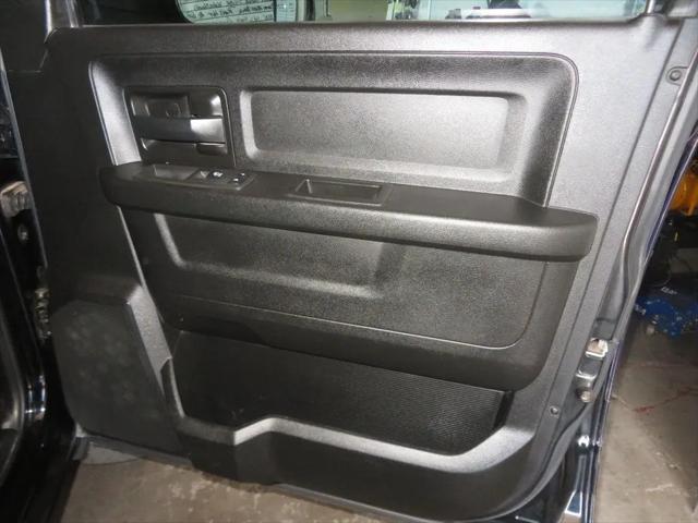 2021 Ram 3500 Tradesman Crew Cab 4x4 8' Box