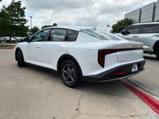 2025 Kia K4 LXS
