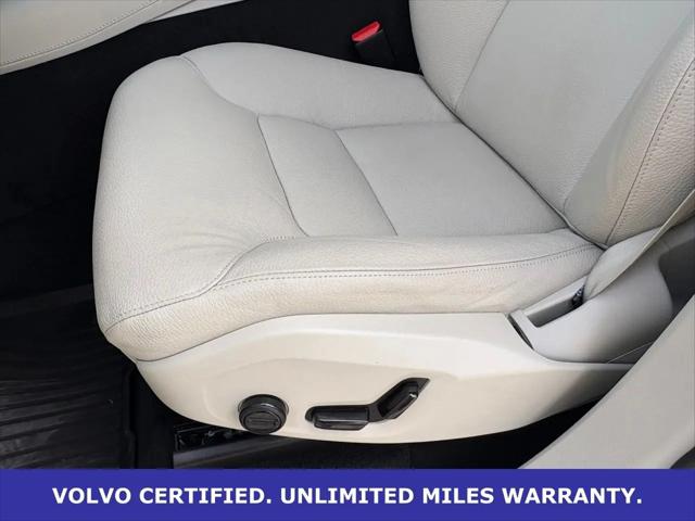2024 Volvo XC90 Recharge T8 Plus Bright Theme 7-Seater