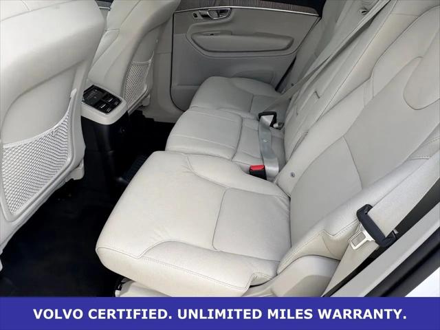 2024 Volvo XC90 Recharge T8 Plus Bright Theme 7-Seater