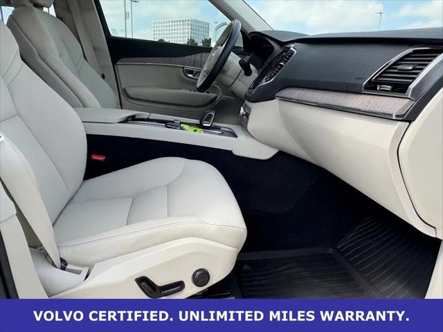 2024 Volvo XC90 Recharge T8 Plus Bright Theme 7-Seater