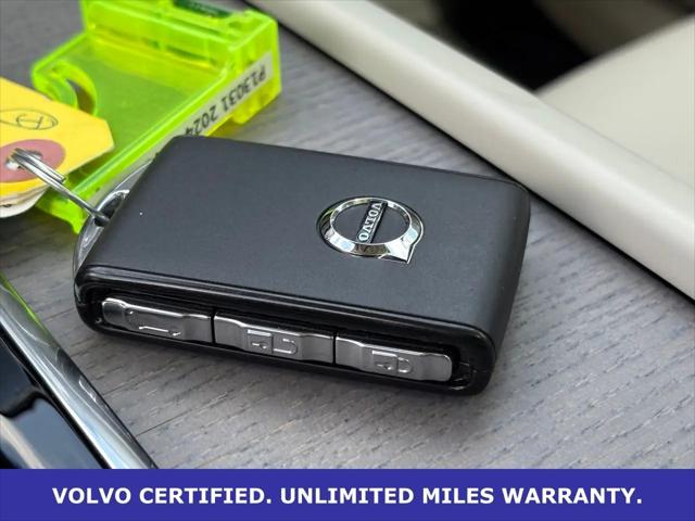 2024 Volvo XC90 Recharge T8 Plus Bright Theme 7-Seater