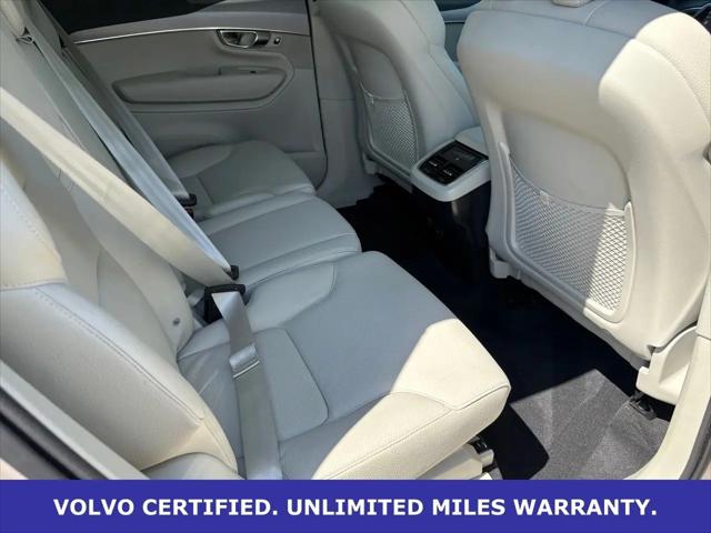 2025 Volvo XC90 B5 Core