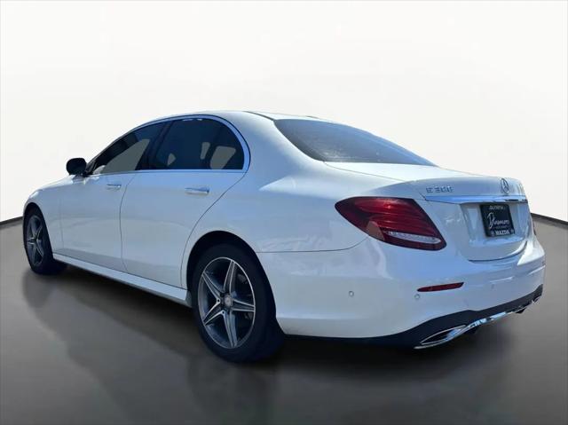 2017 Mercedes-Benz E-CLASS E 300 E 300