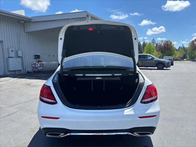 2017 Mercedes-Benz E-CLASS E 300 E 300