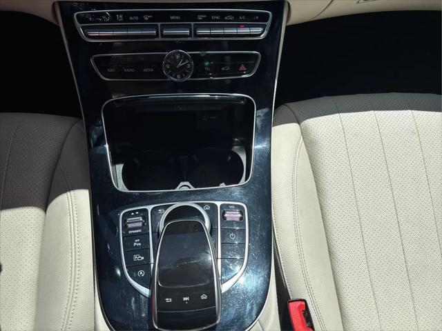2017 Mercedes-Benz E-CLASS E 300 E 300