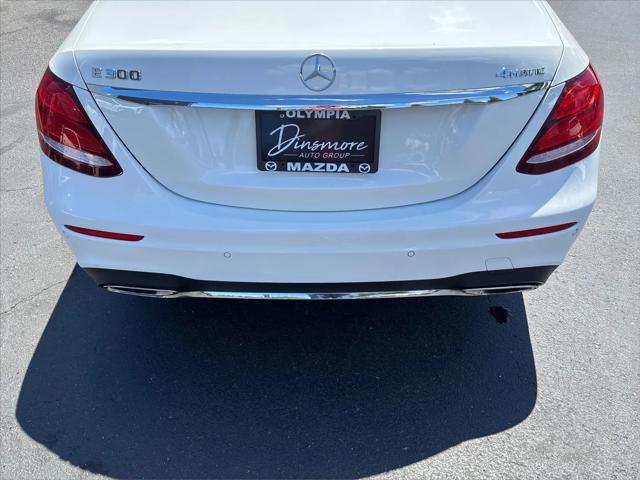 2017 Mercedes-Benz E-CLASS E 300 E 300