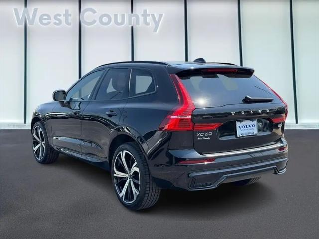 2024 Volvo XC60 B5 Ultimate Dark Theme