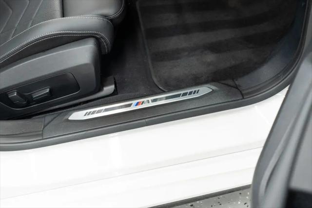 2025 BMW Coupe xDrive