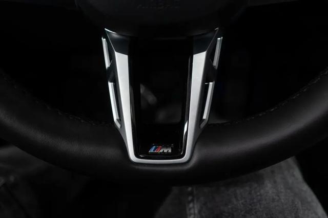 2025 BMW Coupe xDrive
