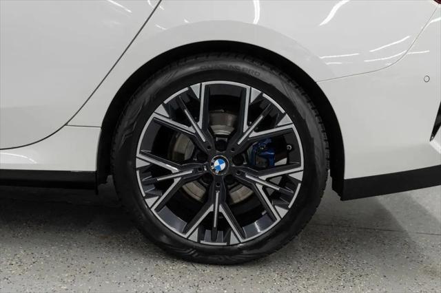 2025 BMW Coupe xDrive