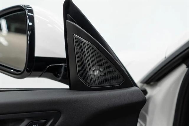 2025 BMW Coupe xDrive