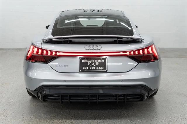 2024 Audi e-tron GT Premium Plus quattro