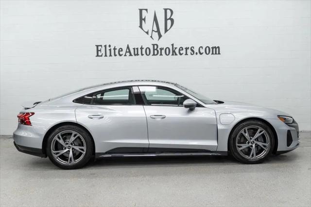 2024 Audi e-tron GT Premium Plus quattro