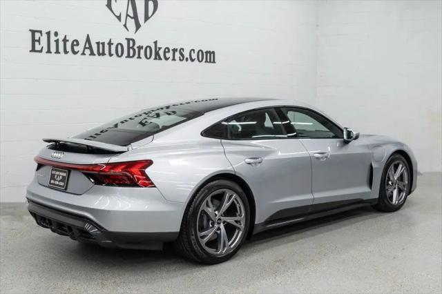 2024 Audi e-tron GT Premium Plus quattro