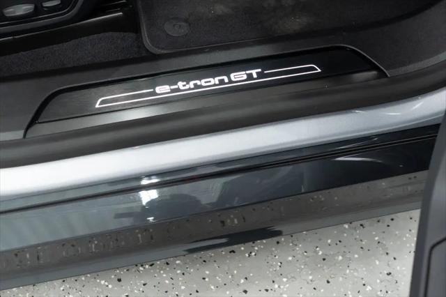 2024 Audi e-tron GT Premium Plus quattro