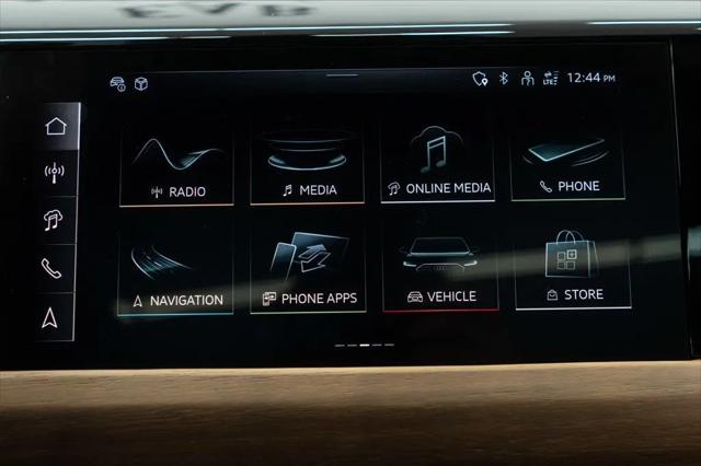 2024 Audi e-tron GT Premium Plus quattro